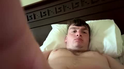 Snapshot of benji8901415164 chatting on February 14, 2:03 pm benji8901415164 online show from February 14, 2:03 pm