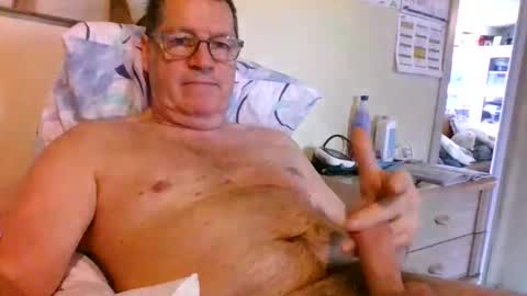 bennybutterfly007 online show from March 12, 10:43 am