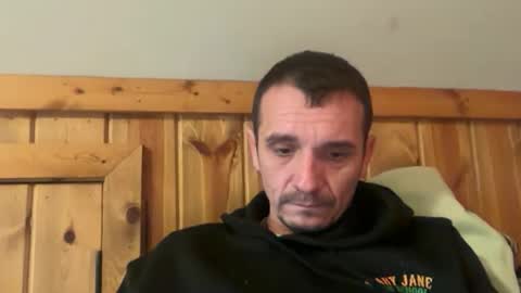 benny and innocentvixon online show from April 19, 4:39 pm