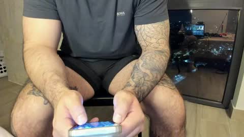 Snapshot of benthebodybuilder chatting on May 25, 6:19 am Ben Braxton online show from May 25, 6:19 am