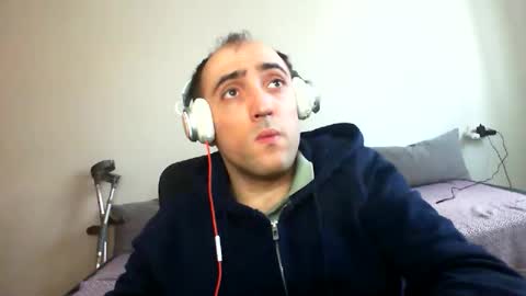 bentish online show from February 25, 1:43 pm