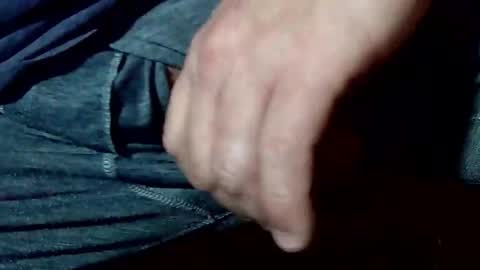 Snapshot of bentley507070 chatting on November 16, 12:38 am Ben online show from November 16, 12:38 am