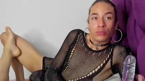 beren online show from February 21, 3:57 pm