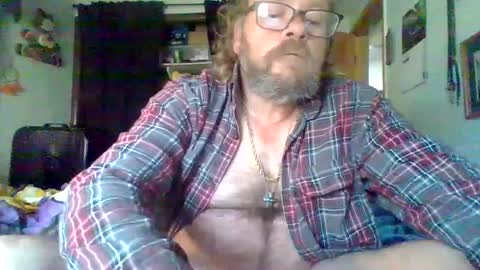 Snapshot of bergeeric1970 chatting on September 13, 9:03 pm bergeeric1970 online show from September 13, 9:03 pm