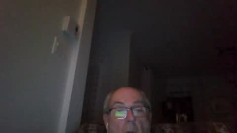 bernard1102 online show from October 26, 1:00 am