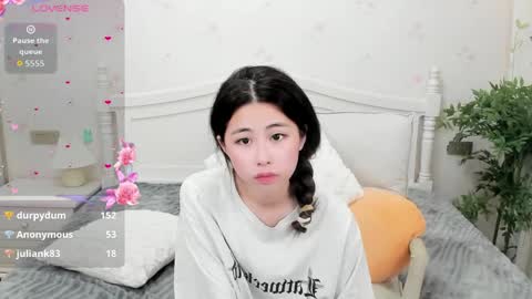 berniceafra online show from April 19, 6:10 pm