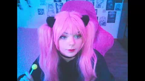 BerrieKitten online show from April 28, 7:52 pm