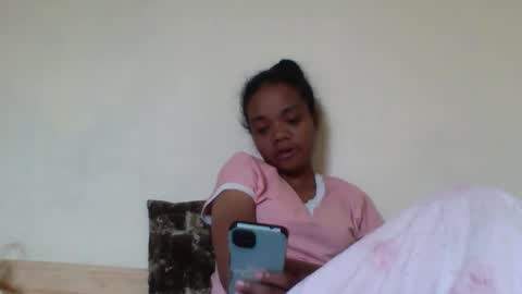 Snapshot of berthaldy659759 chatting on May 9, 4:12 pm berthaldy659759 online show from May 9, 4:12 pm