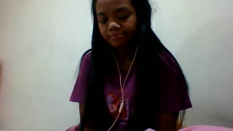 Snapshot of berthaldy659759 chatting on June 11, 2:53 am berthaldy659759 online show from June 11, 2:53 am