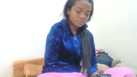 Snapshot of berthaldy659759 chatting on June 12, 2:10 am berthaldy659759 online show from June 12, 2:10 am