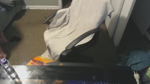 Snapshot of best_kept_secret23 chatting on November 8, 10:30 pm Best Kept Secret23 online show from November 8, 10:30 pm