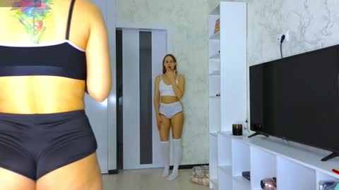 Snapshot of bestgirls2021 chatting on February 7, 3:12 am Hellen and Natali online show from February 7, 3:12 am