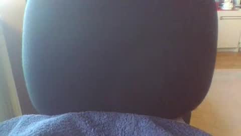 Snapshot of bestmann979994 chatting on December 1, 9:14 am bestmann979994 online show from December 1, 9:14 am