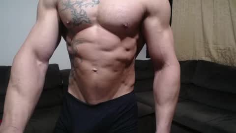 Snapshot of bestmuscle chatting on May 13, 9:22 pm bestmuscle online show from May 13, 9:22 pm