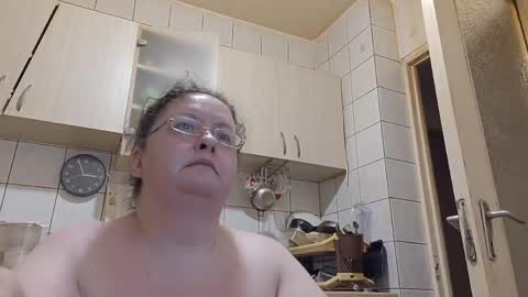 bethnorth online show from May 22, 11:54 pm