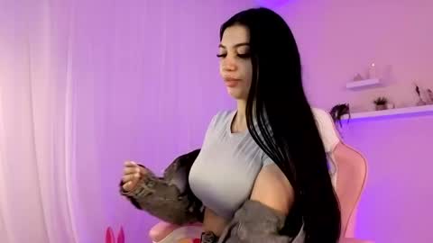 Betty online show from April 19, 4:01 am