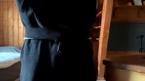 Snapshot of betterthanmen chatting on February 14, 8:52 am betterthanmen online show from February 14, 8:52 am