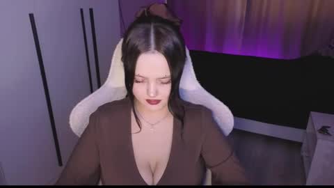 Snapshot of betty__davvis chatting on May 24, 1:49 pm Betty online show from May 24, 1:49 pm
