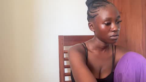 Adah online show from February 26, 9:52 am