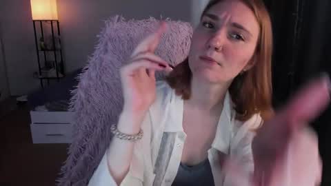 Dory make me happier online show from April 7, 3:51 am