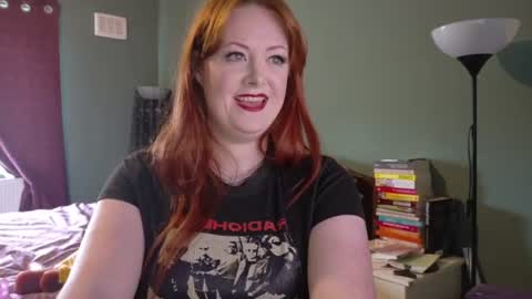 Snapshot of bettybonvoy chatting on June 10, 3:44 pm Betty Bonvoy online show from June 10, 3:44 pm