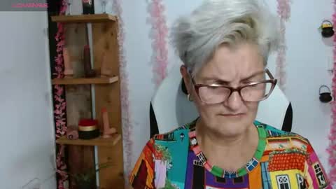 Snapshot of bety_cum3 chatting on July 20, 1:42 am bibiana online show from July 20, 1:42 am