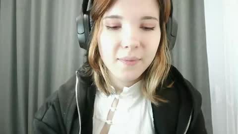 Snapshot of beulabejerano chatting on April 20, 3:48 pm Ruby online show from April 20, 3:48 pm
