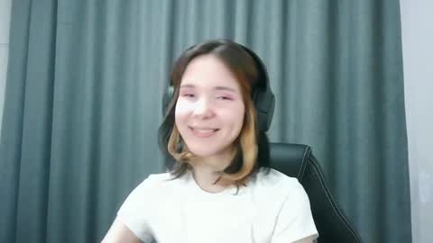 Snapshot of beulabejerano chatting on April 25, 4:26 pm Ruby online show from April 25, 4:26 pm