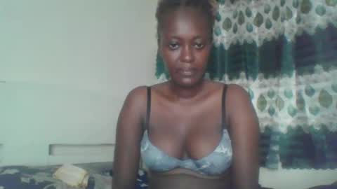 Snapshot of beutymelanin chatting on May 11, 2:01 pm beutymelanin online show from May 11, 2:01 pm