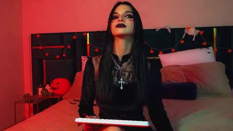 Snapshot of beverlyyork chatting on October 29, 6:20 pm Beverly online show from October 29, 6:20 pm