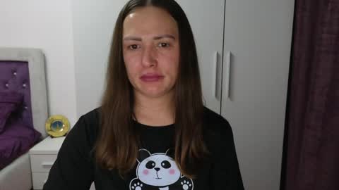   BeyonceDoll       Twitter DollBeyonce    online show from March 29, 6:52 pm