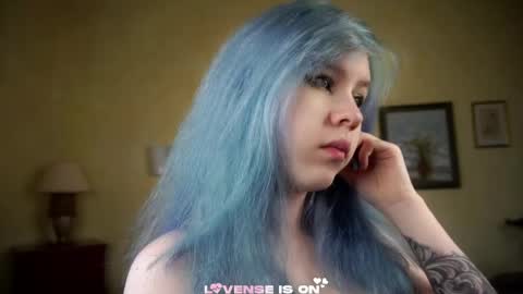 Snapshot of bezuya chatting on May 23, 2:39 am Eliz online show from May 23, 2:39 am