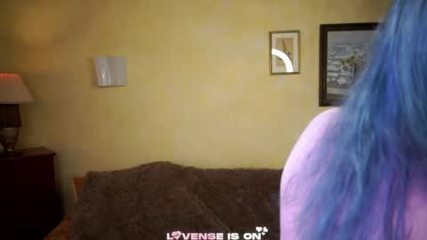 Snapshot of bezuya chatting on May 25, 2:39 am Eliz online show from May 25, 2:39 am