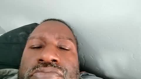 bi582945 online show from November 2, 4:20 pm