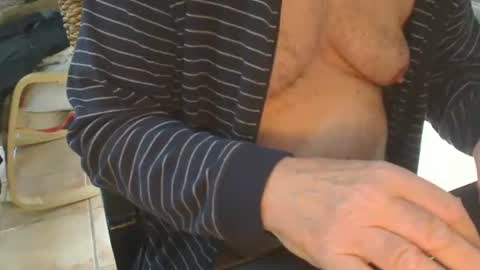 Snapshot of bi_and_more chatting on December 30, 11:04 am Manfred online show from December 30, 11:04 am