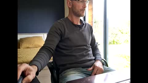 My name is David and if you like public exhibitions you wont be disappointed with me LoL - My favorite vibes is 44  online show from March 25, 9:37 am