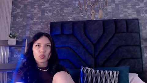 Snapshot of bianca_ks chatting on April 23, 10:23 pm Bianca online show from April 23, 10:23 pm