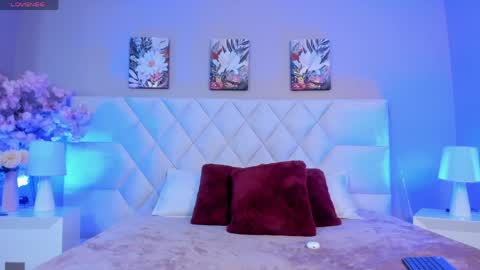 Snapshot of bianca_monroe_ chatting on May 26, 8:38 pm Bianca online show from May 26, 8:38 pm