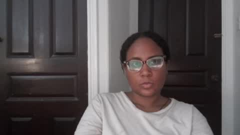 Snapshot of biancadoesitright chatting on July 6, 1:02 am biancadoesitright online show from July 6, 1:02 am