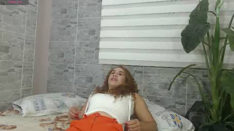 Snapshot of biancamontiel chatting on July 30, 8:52 pm Bianca Montiel online show from July 30, 8:52 pm