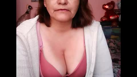 Snapshot of biancasteel chatting on April 26, 4:48 pm biancasteel online show from April 26, 4:48 pm