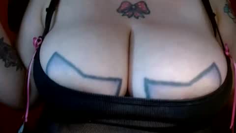 bianca online show from April 16, 1:12 pm