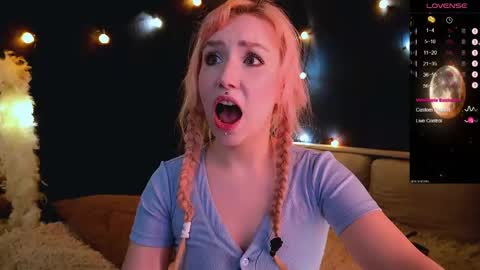 Snapshot of bibi_iva chatting on April 20, 7:48 pm bibi_iva online show from April 20, 7:48 pm