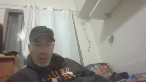 Snapshot of bibo999__ chatting on November 18, 6:45 pm bibo999__ online show from November 18, 6:45 pm