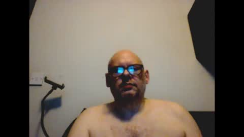 Snapshot of bicduk chatting on July 1, 6:18 pm bicduk online show from July 1, 6:18 pm