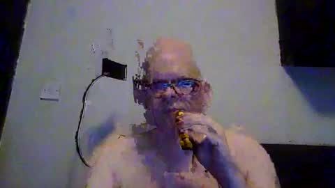Snapshot of bicduk chatting on July 29, 6:06 pm bicduk online show from July 29, 6:06 pm