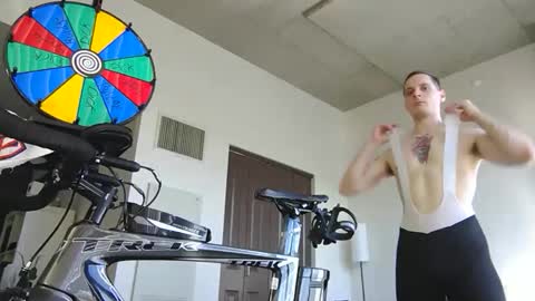 Snapshot of bicyclesocks chatting on April 10, 12:38 am bicyclesocks online show from April 10, 12:38 am