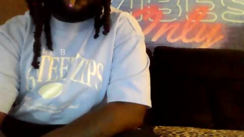 Snapshot of big6lacksteak chatting on January 13, 7:08 pm thatcoupledawg online show from January 13, 7:08 pm