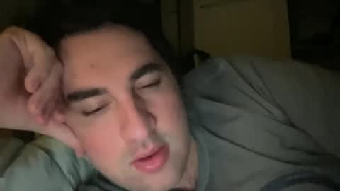 Snapshot of big_b23 chatting on January 21, 7:37 am big_b23 online show from January 21, 7:37 am