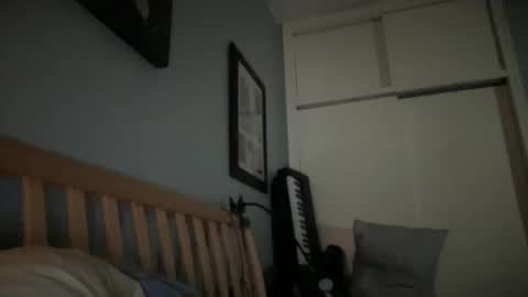 Snapshot of big_b23 chatting on February 14, 11:21 am big_b23 online show from February 14, 11:21 am